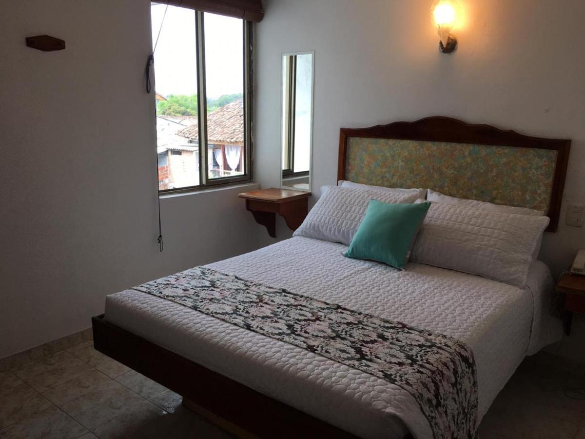 Hotel Armont กาลาร์กา ภายนอก รูปภาพ